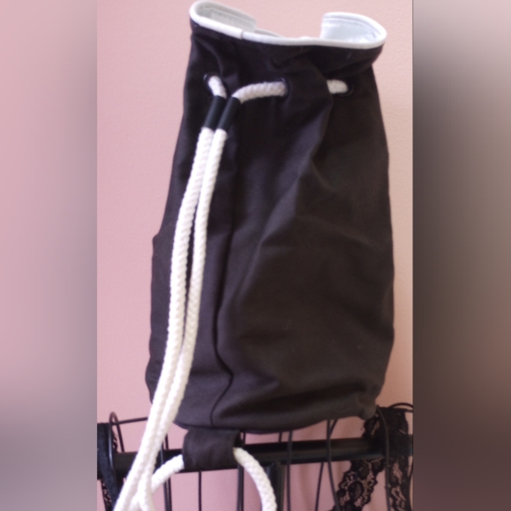 Chanel Bucket Backpack - image 2